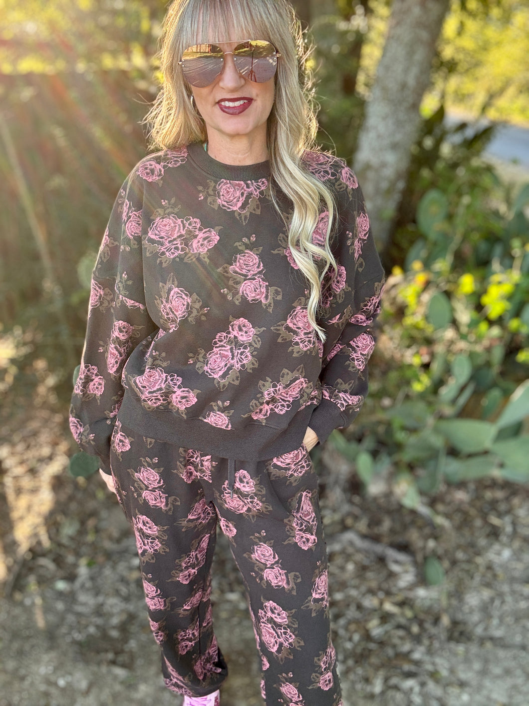 The Charcoal rose set