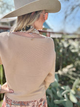 The Sandstone shirt
