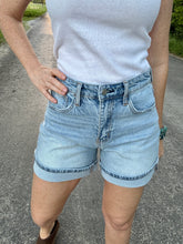 The Cali cuffed shorts