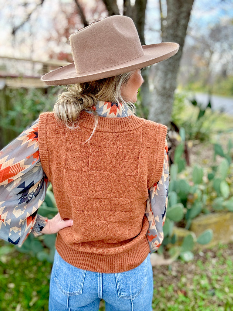 The Cinnamon sweater vest – Jesses Jewelz