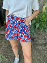 The Patriot flower shorts