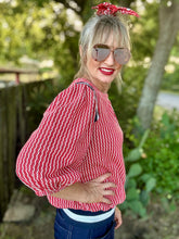 The Red waves top