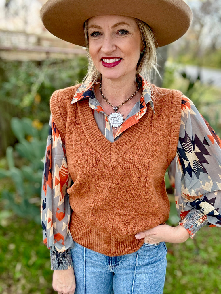 The Cinnamon sweater vest – Jesses Jewelz