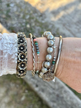 The Tiny cross bracelet
