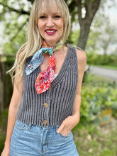 The Sacramento sweater vest~ 2 colors