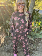 The Charcoal rose set