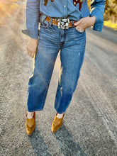 The Barely barrel jeans