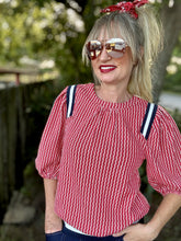 The Red waves top