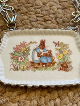 The Bunny plate necklace