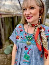 The Spiny heart earrings