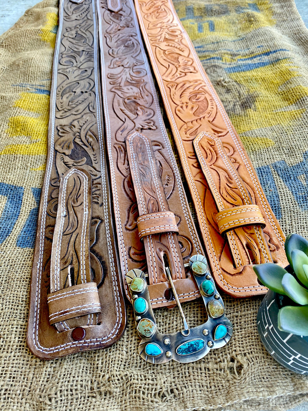 The pistol Annies belt