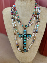 The Pony pearl necklace
