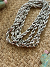 The Ropin reata necklace