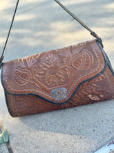 The Vintage Cartwright clutch
