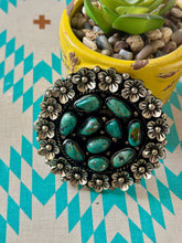 Around the world buckle