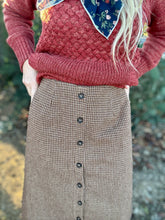 The Houndstooth skirt