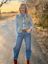 Run for the roses vest