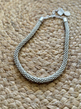 The silver statement necklace