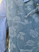 Run for the roses vest