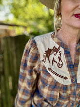 The Hideaway horse top