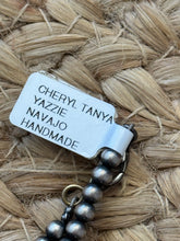The Navajo Naja necklace