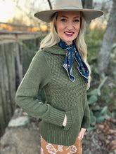 The Caliber cable knit pullover~2 colors