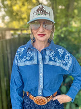 The Emory pearl snap