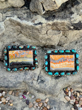 The Bumblebee buckles