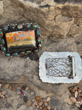 The Bumblebee buckles