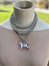 The Handy horse necklaces