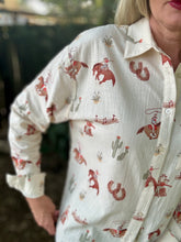 The Hardy button up