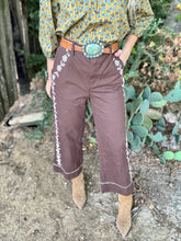 The chocolate chisum pants