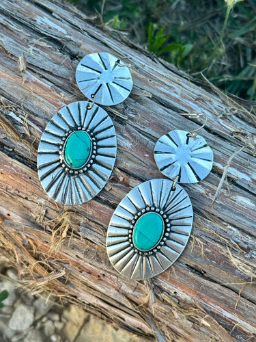 The campfire earrings