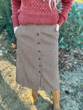 The Houndstooth skirt