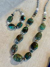 The Niagra necklace and bracelet