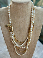 The Derby necklace