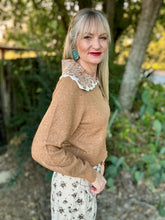 The Caramel collar sweater
