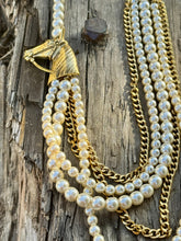 The Derby necklace