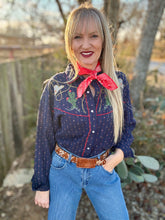 The Native navy pearl snap