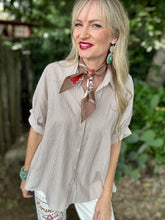 The Sandy stripe button up