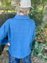 The Emory pearl snap