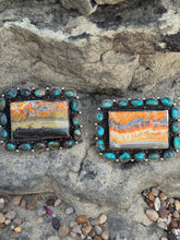 The Bumblebee buckles