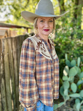 The Hideaway horse top
