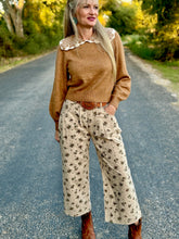 The Caramel collar sweater