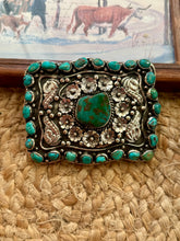 The Bandero buckle