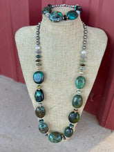 The Niagra necklace and bracelet
