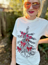 The Glitter tree tee