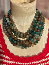 The Layers necklace