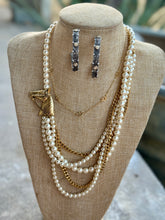 The Derby necklace