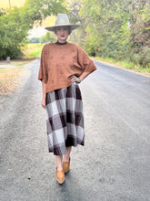 The Cinnamon spur sweater